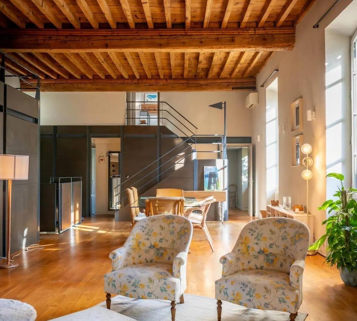 Appartement De Charme Au Coeur D'Avinhão